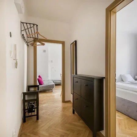 Appartement Labo Hala Koszyki Varsovie
